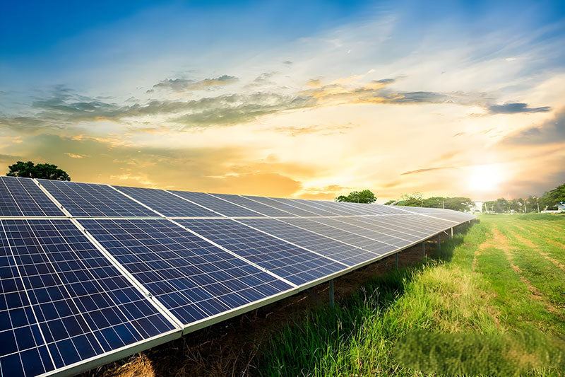 How does a solar power system work?